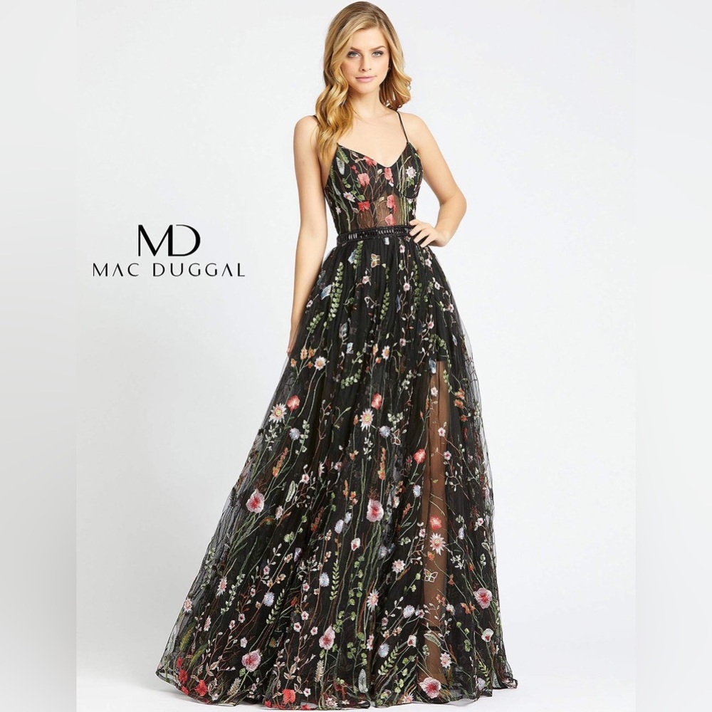 Mac Duggal gown FLORAL EMBROIDERED SPAGHETTI STRAP GOWN #62989 size 4 $538